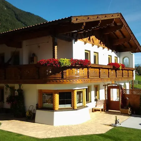 Apartment Leitgeb Josef Telfes im Stubai