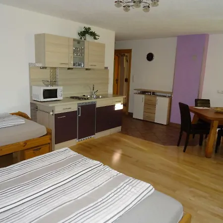 Apartment Leitgeb Josef *